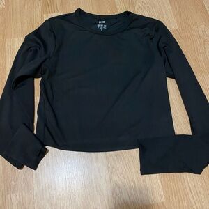 Uniqlo airism long sleeve crop top